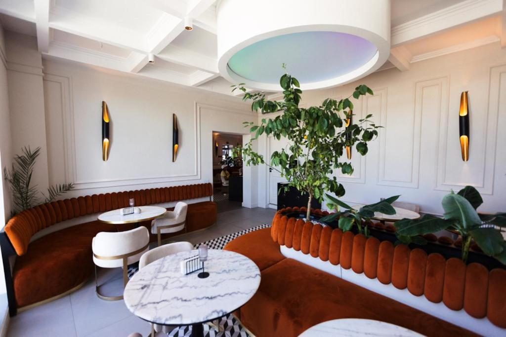 The Berg'S 10 Hotell Ocna Mures Exteriör bild